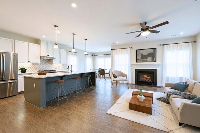 property at 3067 Boxbury Ln