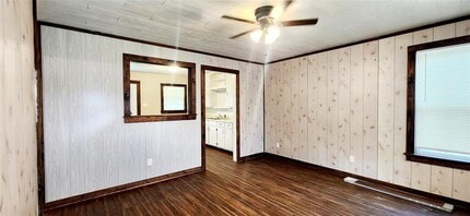 707 W 6th St in Freeport, TX - Building Photo - Building Photo