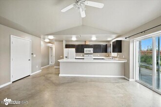 1115 Spring Dr in Wasilla, AK - Building Photo - Building Photo