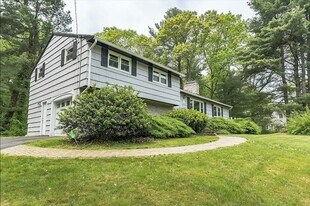 12 Joyce Rd in Wayland, MA - Building Photo