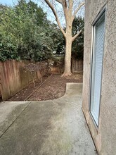 2901-2903 Lillard Dr in Davis, CA - Foto de edificio - Building Photo