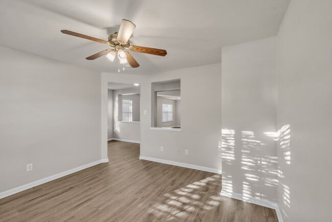 9518 Milas Way in Sugar Land, TX - Building Photo - Building Photo