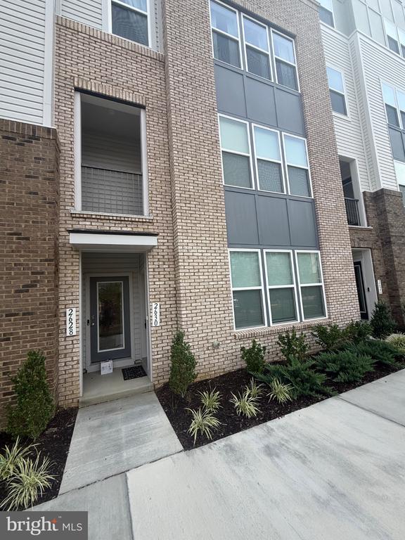 property at 2630 Neabsco Common Pl