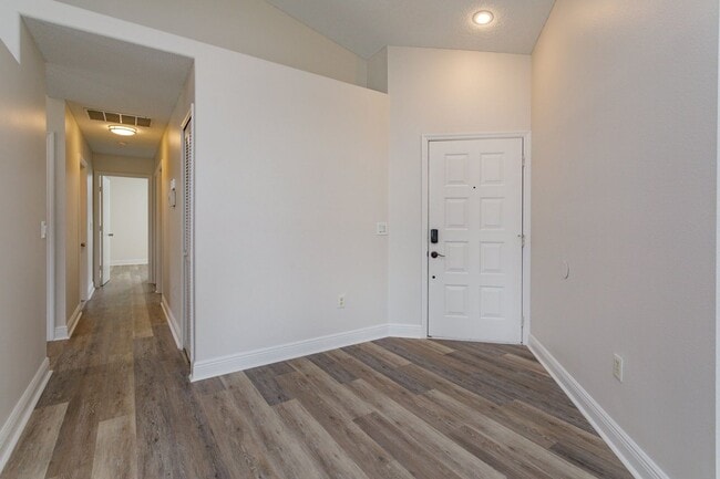 13115 Greenpointe Dr in Orlando, FL - Building Photo - Building Photo
