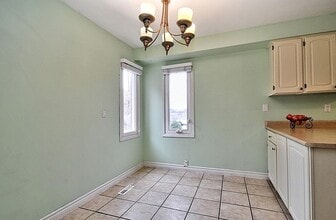 174 Wright Crescent in Ajax, ON - Building Photo - Building Photo