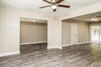 7810 Glen Side Dr in San Antonio, TX - Building Photo - Building Photo