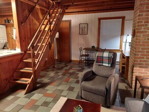 311 Newton Aly in Shepherdstown, WV - Building Photo - Building Photo