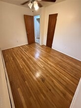 472 Kirkman Ave in Elmont, NY - Building Photo - Building Photo