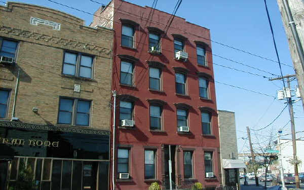 145 Brunswick St in Jersey City, NJ - Building Photo - Building Photo