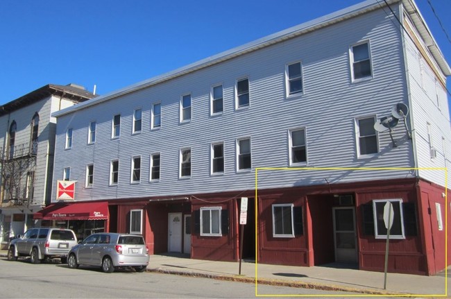 13 Bacon St in Biddeford, ME - Building Photo - Building Photo