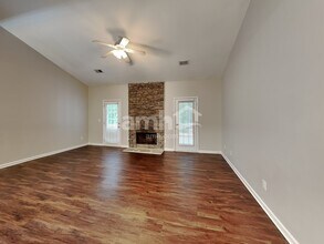 3629 Arklow Rd in Charlotte, NC - Foto de edificio - Building Photo