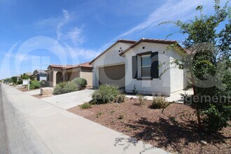 19687 Roma Ave in Litchfield Park, AZ - Building Photo - Building Photo