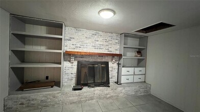 4006 W Land Ave in Tampa, FL - Building Photo - Building Photo