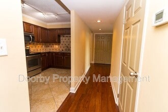 1131 Stringers Ridge Rd in Chattanooga, TN - Building Photo - Building Photo