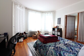 175 Harvard St in Brookline, MA - Building Photo - Building Photo