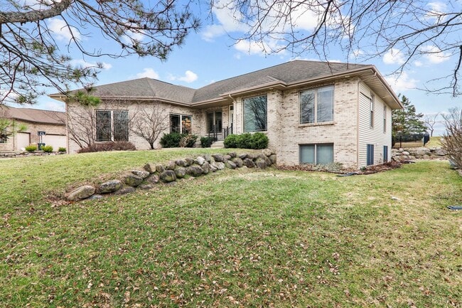 property at 9621 Shadow Wood Dr