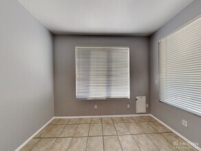 6147 W Oraibi Dr in Glendale, AZ - Building Photo - Building Photo