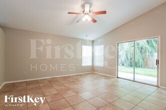 5409 Bayberry Homes Rd in Orlando, FL - Building Photo - Building Photo