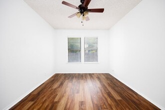 11827 Gallery View St in San Antonio, TX - Building Photo - Building Photo
