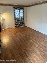 3122 Commander Dr in Louisville, KY - Building Photo - Building Photo