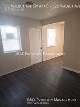 622 Walnut Ave SW Apt C in Roanoke, VA - Building Photo - Building Photo