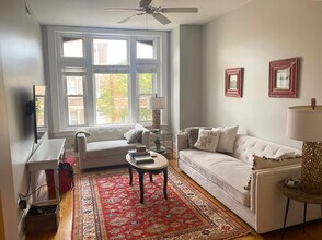 1757 17th W St, Unit 3 in Chicago, IL - Building Photo - Building Photo