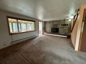 2000 Steese Hwy in Fairbanks, AK - Building Photo - Building Photo