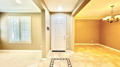 27536 Pinyon St in Murrieta, CA - Building Photo - Building Photo