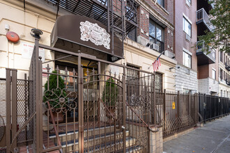 536-538 W 163rd St in New York, NY - Building Photo - Building Photo