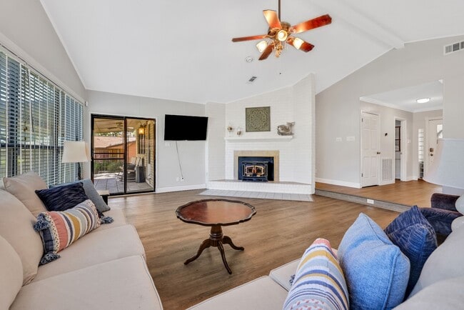 property at 148 S Oak Bluff St