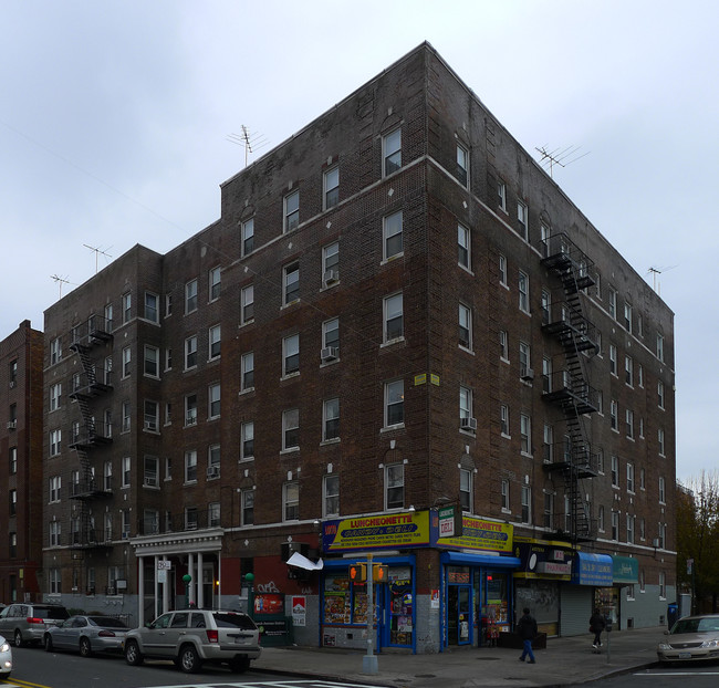 102  Albemarle Rd in Brooklyn, NY - Building Photo - Building Photo