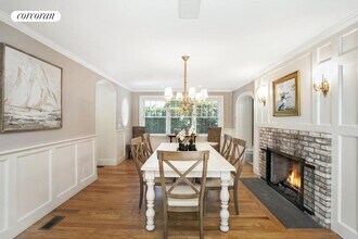 68 Hedges Ln in Amagansett, NY - Building Photo - Building Photo