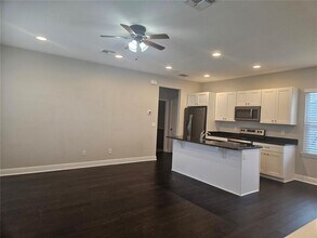 7956 Nemours Pkwy in Orlando, FL - Building Photo - Building Photo