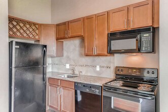 The Detroit in Denver, CO - Building Photo - Building Photo