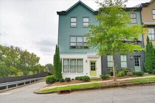 775 Hamilton Cir SE in Atlanta, GA - Building Photo
