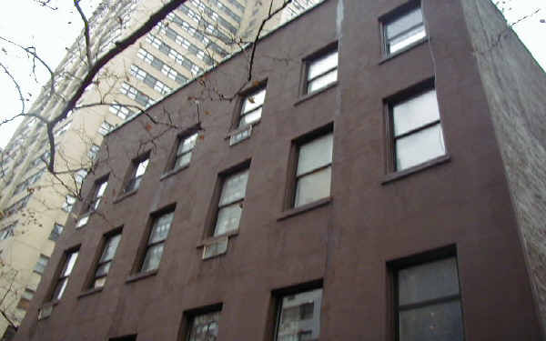 154-156 E 38th St in New York, NY - Foto de edificio