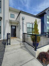 2438 W Centennial Pl in Spokane, WA - Building Photo - Building Photo