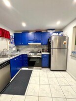 610 Tennis Club Dr in Fort Lauderdale, FL - Building Photo
