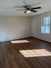 5324 Pandoria Ave in Virginia Beach, VA - Building Photo - Building Photo