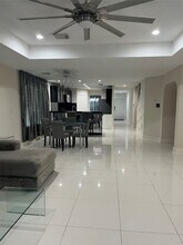 10415 Collin Park in Houston, TX - Building Photo - Building Photo