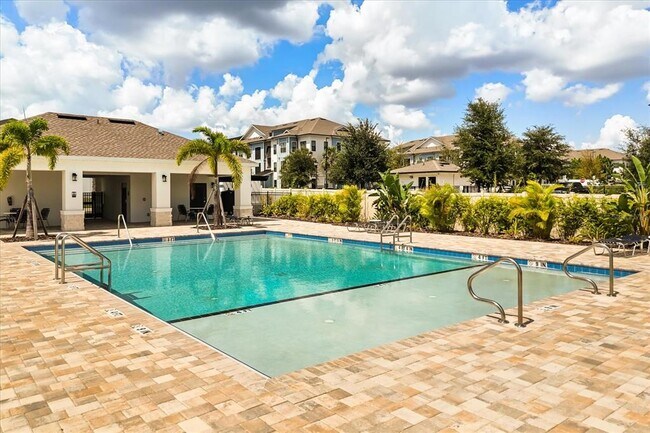 15351 Burgtheater Dr in Winter Garden, FL - Building Photo - Building Photo