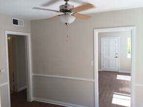 12420 Moorpark St in Studio City, CA - Building Photo - Building Photo