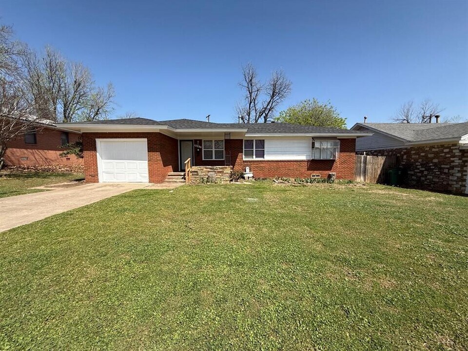 3447 NW 48th St in Oklahoma City, OK - Building Photo