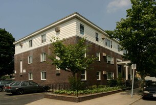 21 Lewis St Apartments