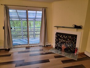 3031 Lois Dr in Anchorage, AK - Building Photo - Building Photo