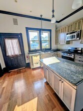 1418 67th St in Berkeley, CA - Foto de edificio - Building Photo