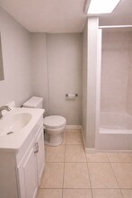 234 Christian St in Philadelphia, PA - Building Photo - Building Photo