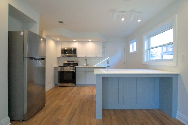 3143 S Halsted St in Chicago, IL - Building Photo