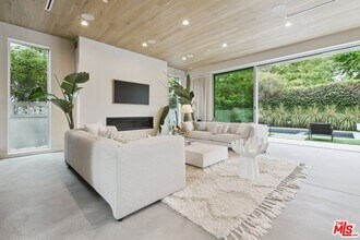1310 Preston Way in Los Angeles, CA - Building Photo - Building Photo