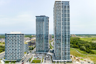 Riverview Condos in Markham, ON - Building Photo - Building Photo